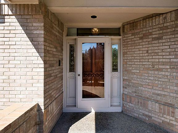 4th image of 11304 Bluestem Ln