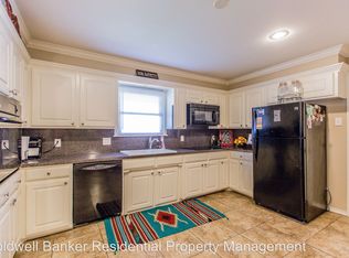 5228 9th St, Lubbock, TX 79416