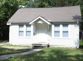 724 Fremont St, Manhattan, KS 66502