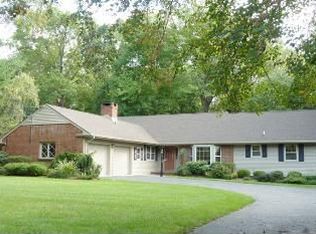 836 Wickam Way, Ridgewood, NJ 07450