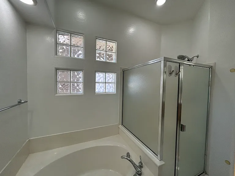 2041 E Fawn Dr — Photo 27
