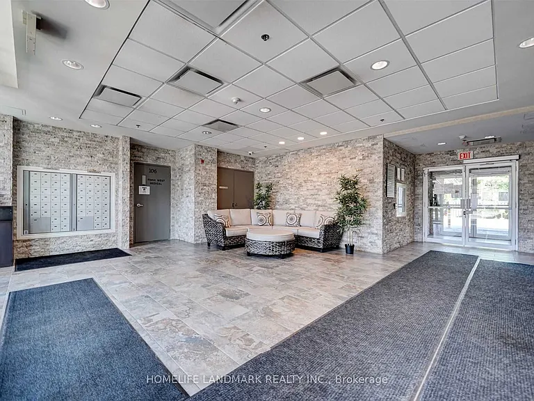 222 Finch Ave W #305 — Photo 4