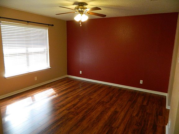 5th image of 4906 Sunrise St