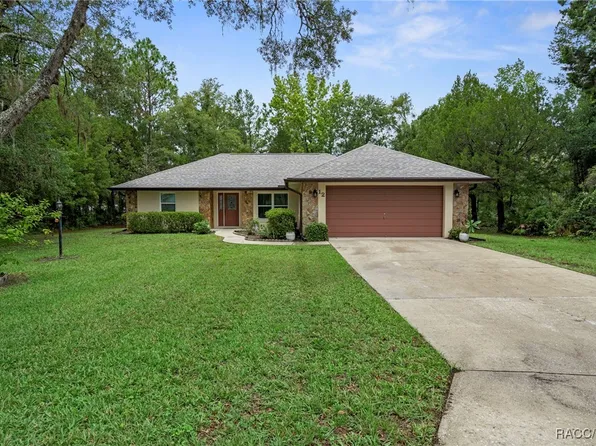 12 Sycamore Ct W, Homosassa, FL 34446