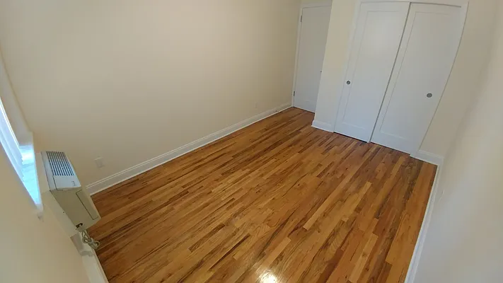 Rented by Metro Garden Realty NYC | media 33