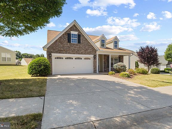 2nd image of 11810 Legacy Woods Dr