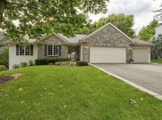 4615 Chandan Woods Dr, Cherry Valley, IL 61016