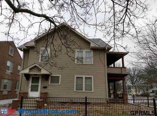1135 S 16th St, Lincoln, NE 68502