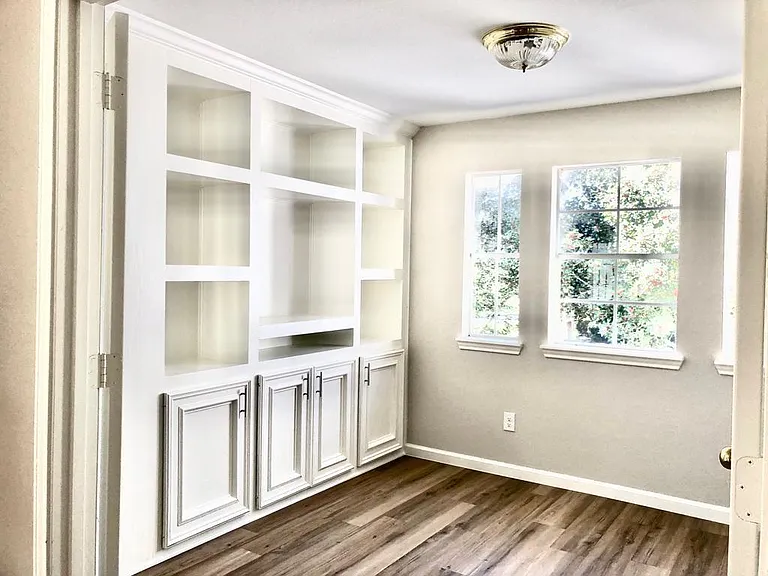 5711 Silver Bay Ct — Photo 31