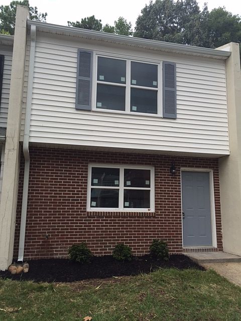 1st image of 5 Otsego Dr