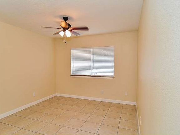 2nd image of 221 Temple Ave