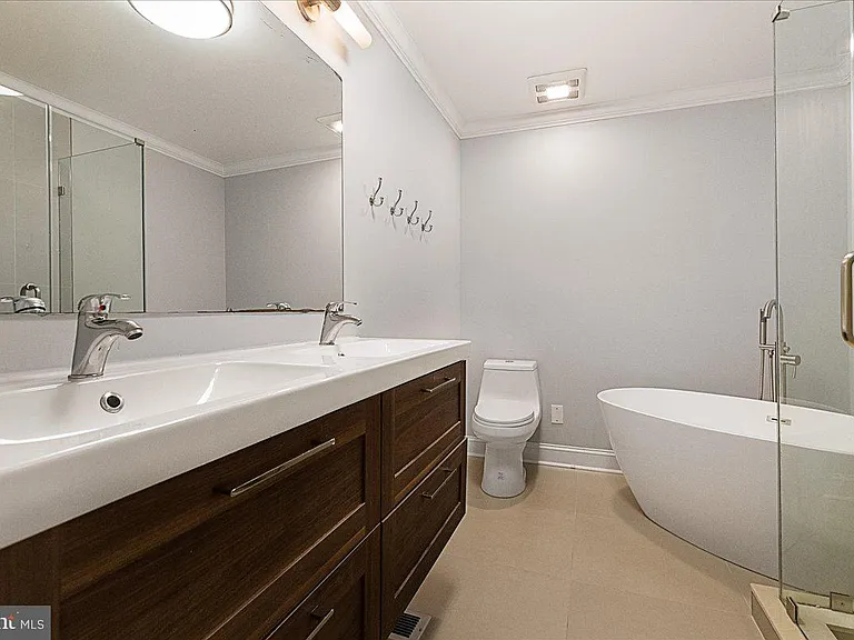 206 Snowden Ln — Photo 30