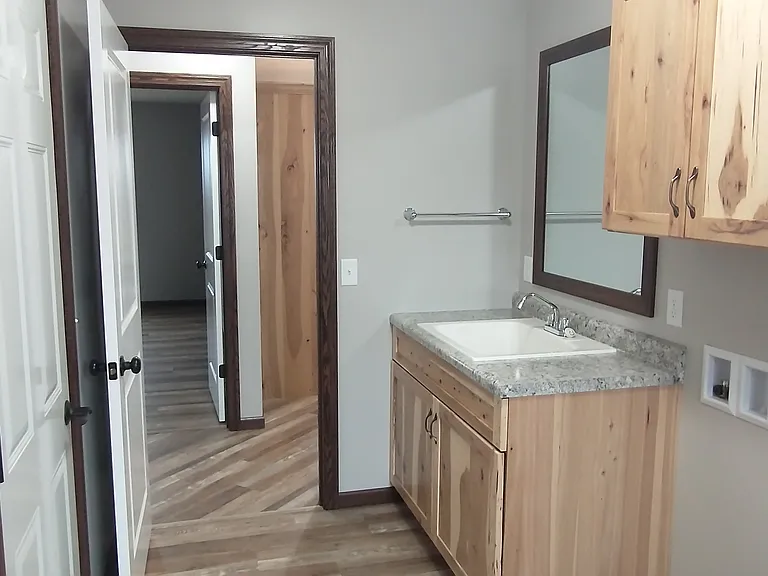 2300 Upland Ave SW — Photo 20