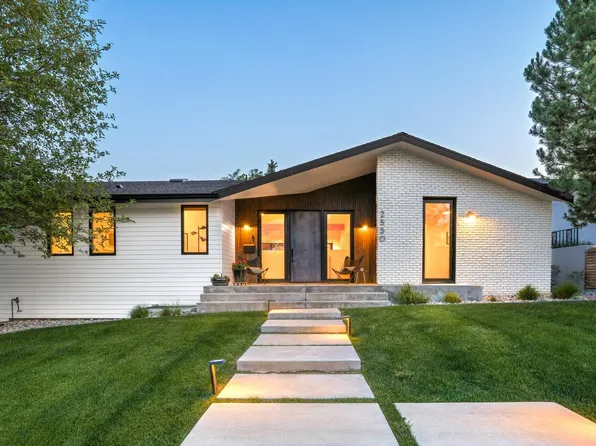 2550 Balsam Dr, Boulder, CO 80304