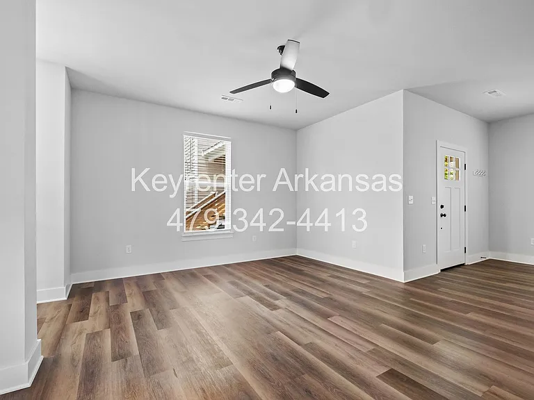 936 S Wichita Ave — Photo 7