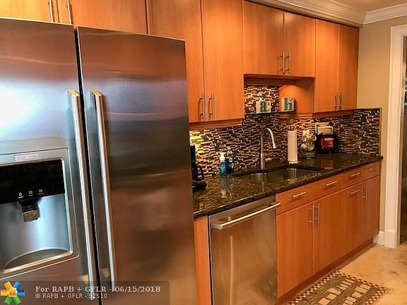 5th image of 3400 Galt Ocean Dr APT 608S