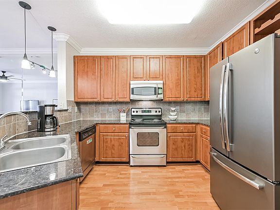 4th image of 1711 Old Spanish Trl APT 330