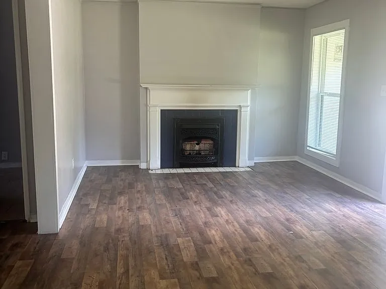 235 Broadmoor Dr — Photo 8