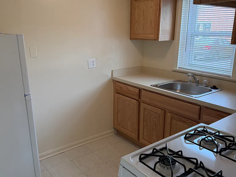 Westover Hills — Photo 10