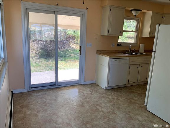 5th image of 835 Sulphur Creek Road
