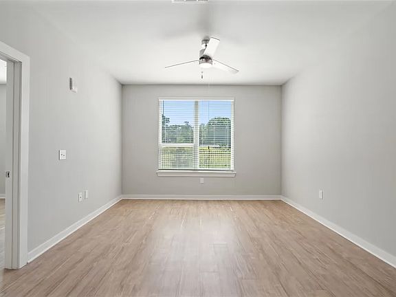 3rd image of 5373 Allatoona Gtwy #302