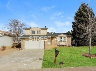 19805 E Greenwood Dr, Aurora, CO 80013