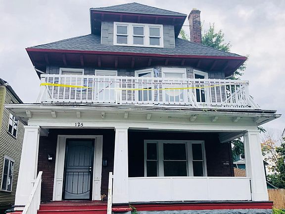2nd image of 125 Goulding Ave #1