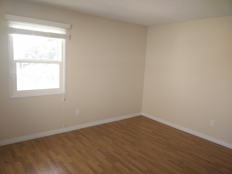 1st image of 611 N Prospect Ave