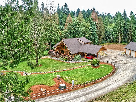 2nd image of 8405 NE 316th St