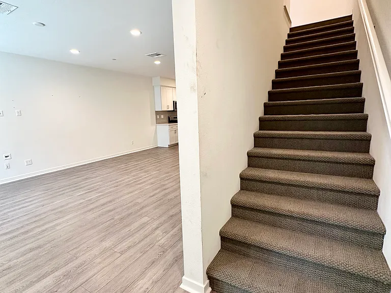 115 Red Brick Dr #3 — Photo 14