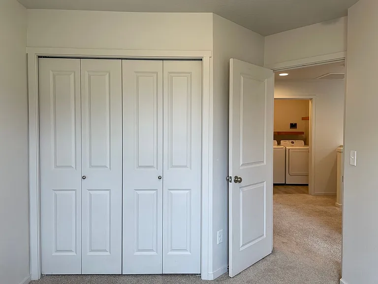 2140 NE 115th Ct — Photo 21