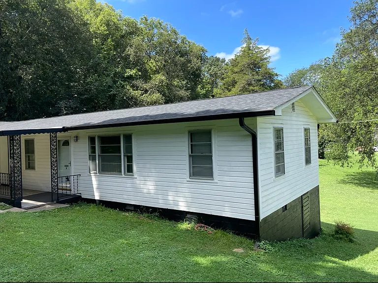 3009 Cox Ln #A — Photo 17