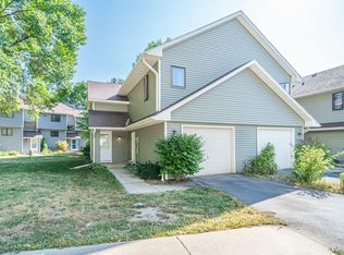 34 Elton Ridge Ct NW, Rochester, MN 55901