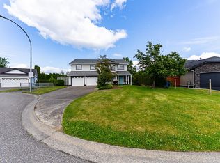 7652 Sapphire Dr, Chilliwack, BC V2R3A7