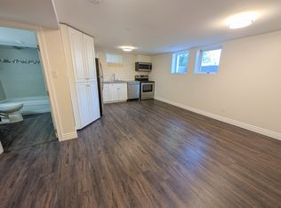 22 Oswald Ave #2, Saint Catharines, ON L2M 2Y8