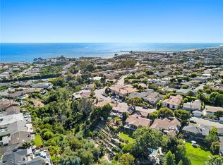 536 Seaward Rd, Corona Del Mar, CA 92625