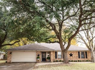 227 Thompson Cir, Lorena, TX 76655