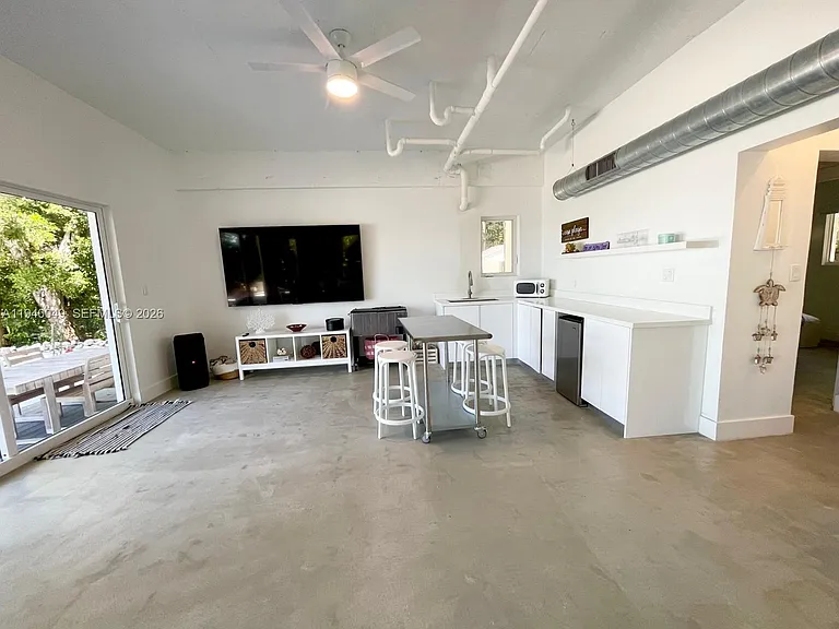 96180 Overseas Hwy — Photo 11