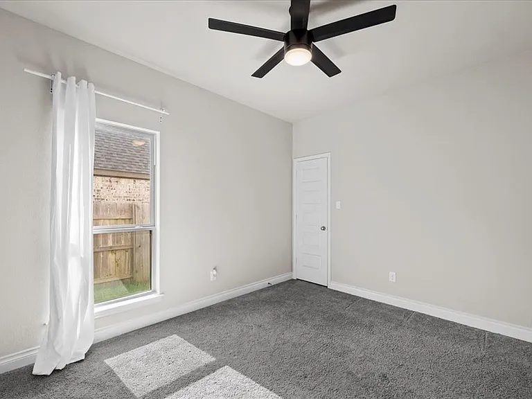 23322 Andorra Falls Trce — Photo 12