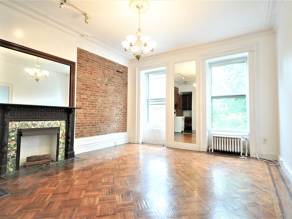 1st image of 206 Washington Park APT 6