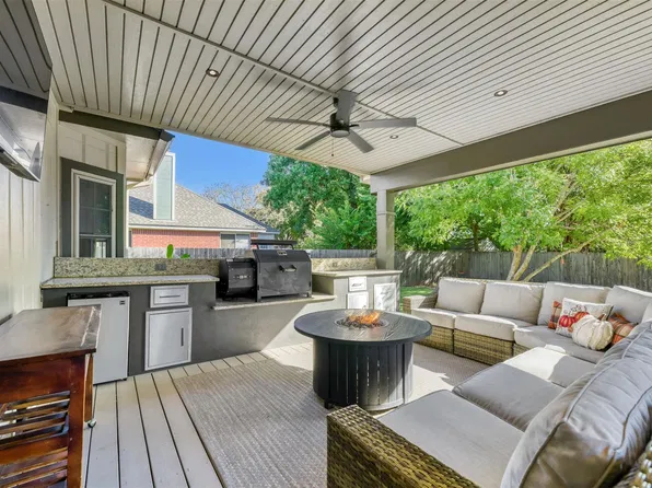 411 Steeplechase Dr, Georgetown, TX 78626