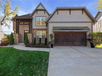 14026 Ash St, Overland Park, KS, 66224