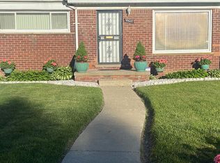 19507 Greydale Ave, Detroit, MI 48219