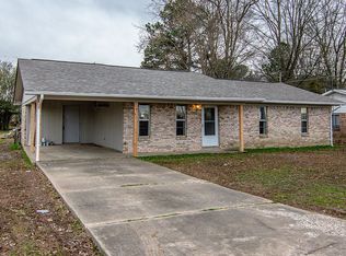 607 Ketchum St, Lonoke, AR 72086