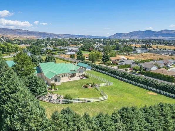 2045 8th Street NE, East Wenatchee, WA 98802