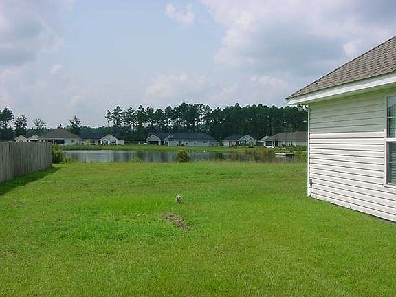 3rd image of 110 Haleys Place Dr