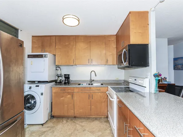 95-2039 Waikalani Pl APT C304, Mililani, HI 96789