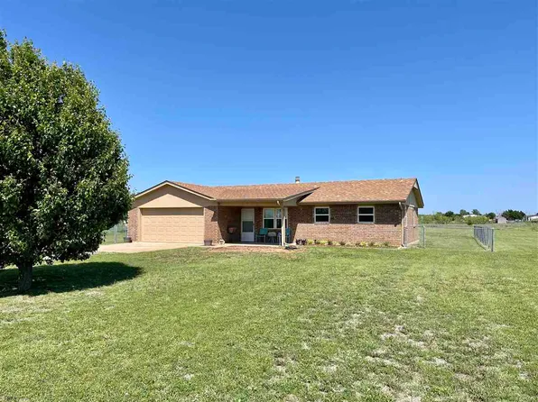 12766 NE Tony Creek Rd, Elgin, OK 73538