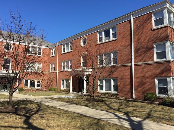 2nd image of 623-631 Brummel Pl #1W