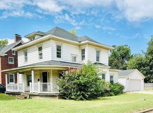 1502 W Maine Ave, Enid, OK 73703